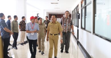 Sekda Dewa Indra Tinjau Tes CAT CPNS di Bali, Ingatkan Peserta Jangan Percaya Calo