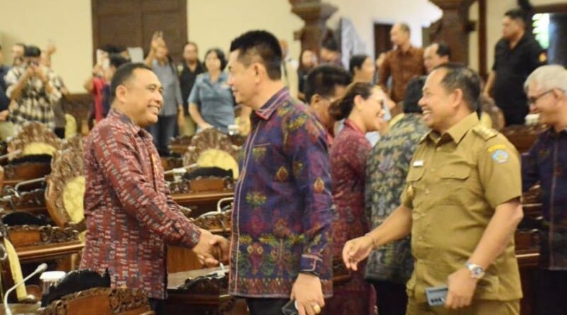 DPRD Bali Umumkan Hasil Penetapan Koster-Giri sebagai Cagub dan Cawagub Bali Terpilih Periode 2025-2030